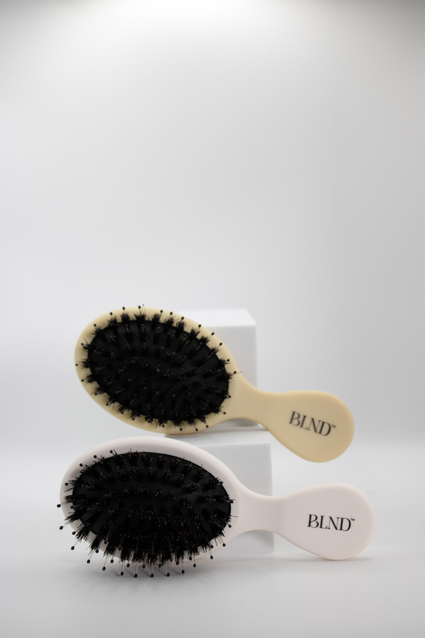BLND BOAR BRUSH - BLND